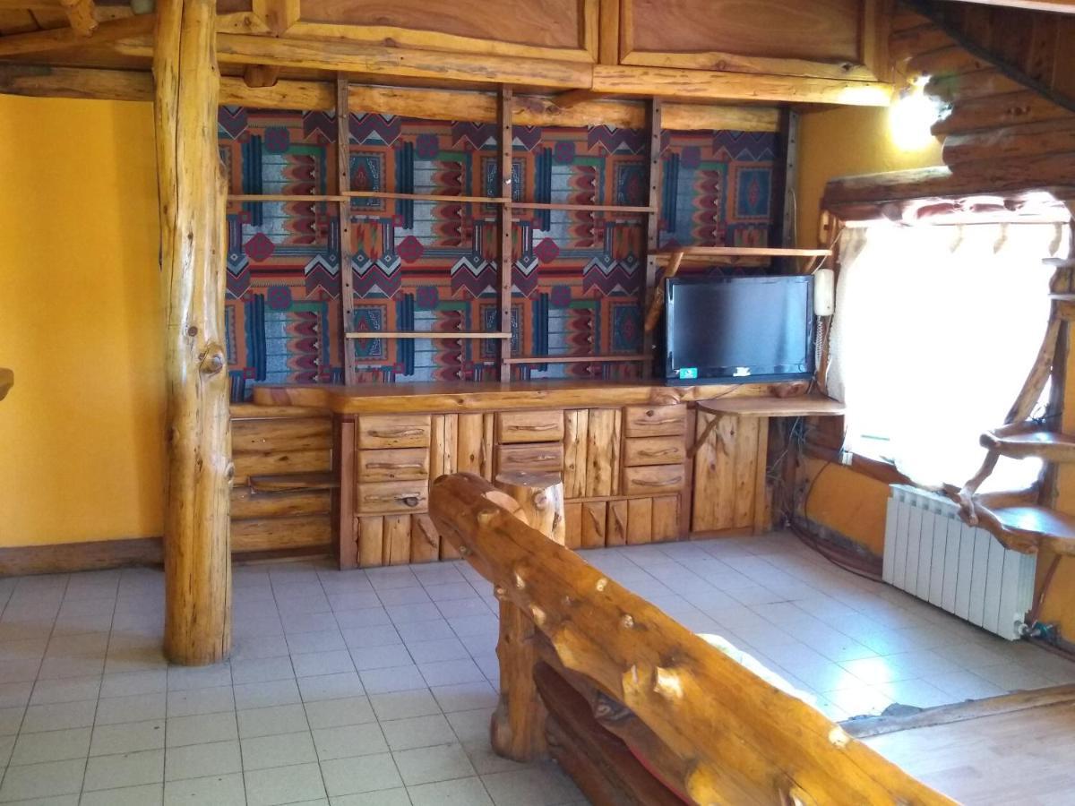 سان كارلوس دي باريلوتشي Wood House Hostel المظهر الخارجي الصورة